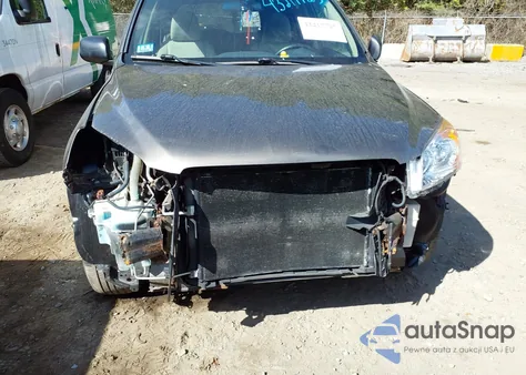 2011 Toyota Rav4 из США, поврежденный, VIN 2T3BF4DV6BW104074